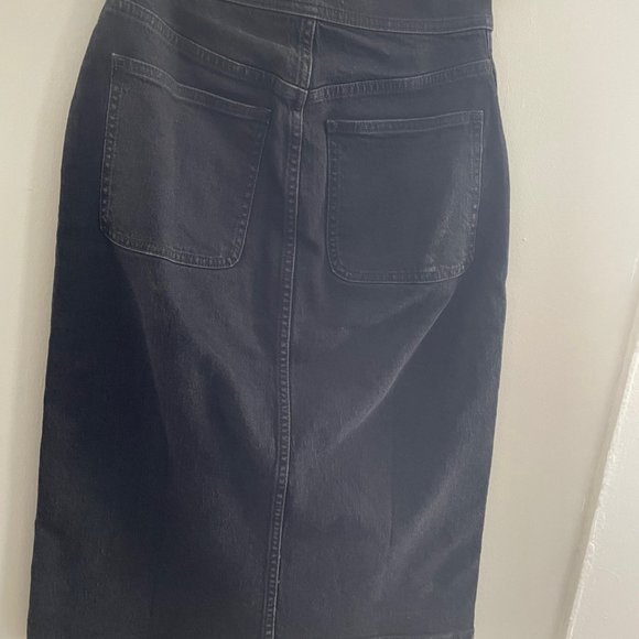 Madewell Denim Button-Front Midi Skirt - Picture 4 of 8